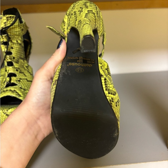 {2 for $35} 15th- 21st - Picture 4 of 6